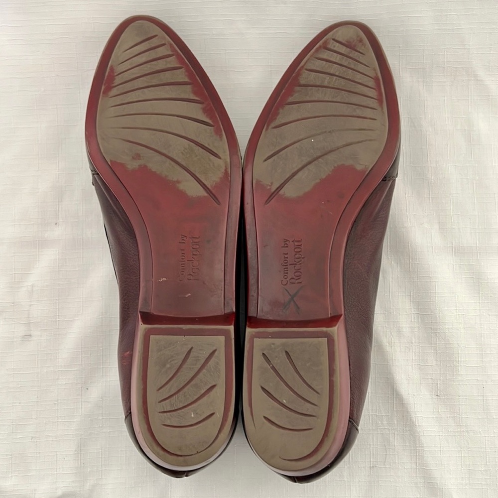 Rockport Comfort Shoes~Slip On / Leather Flats - Picture 4 of 9